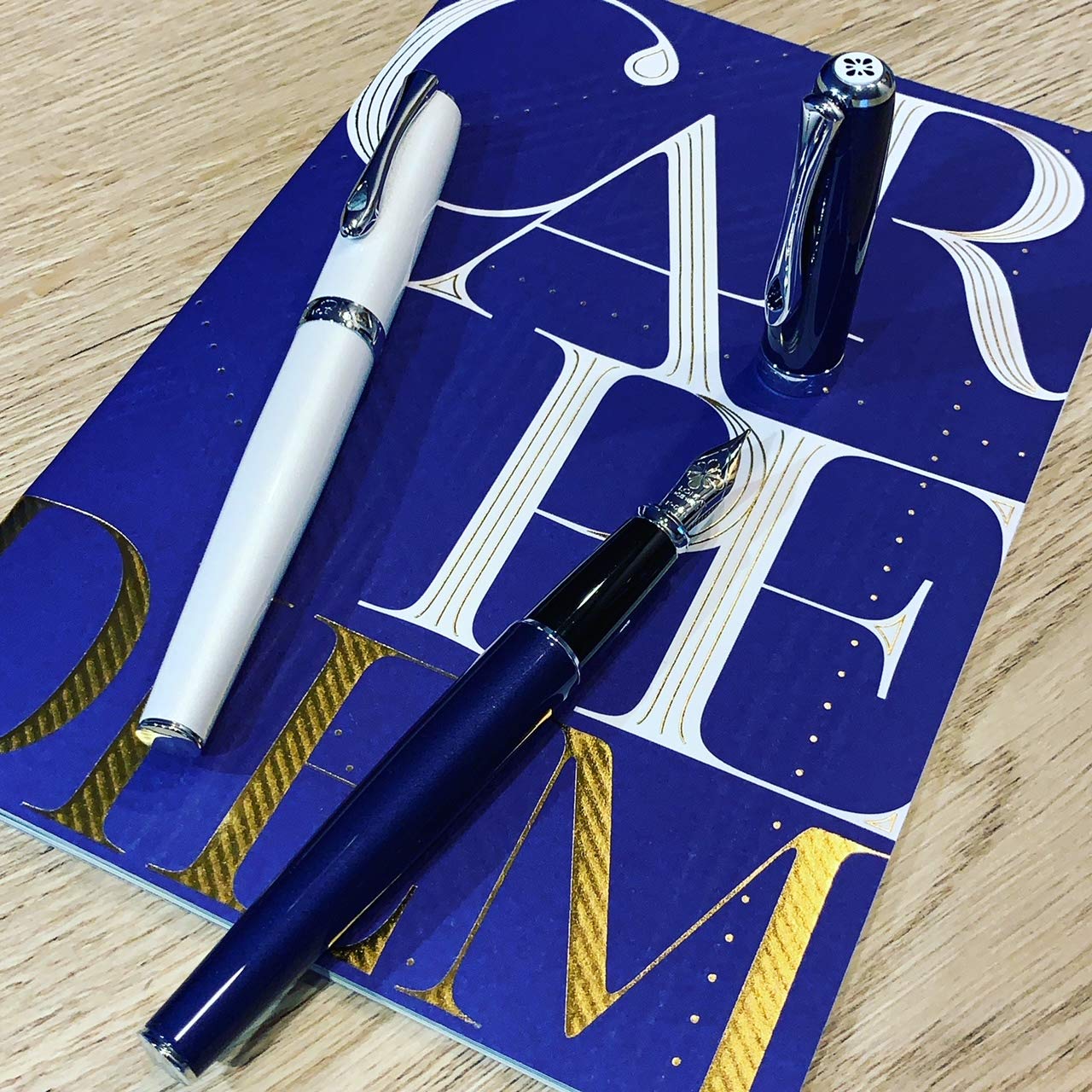 diplomat-excellence-a2-f-llhalter-midnight-blue-chrom-mit-14-kt-bicolor-goldfede image 4